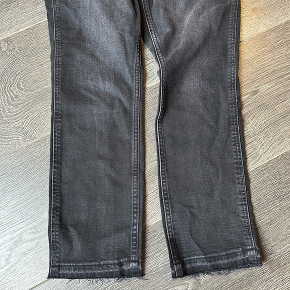 NEW Gap Vintage Slim High Rise Jean - Picture 6 of 8